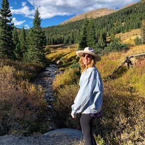 Meet your Posher, Rachel